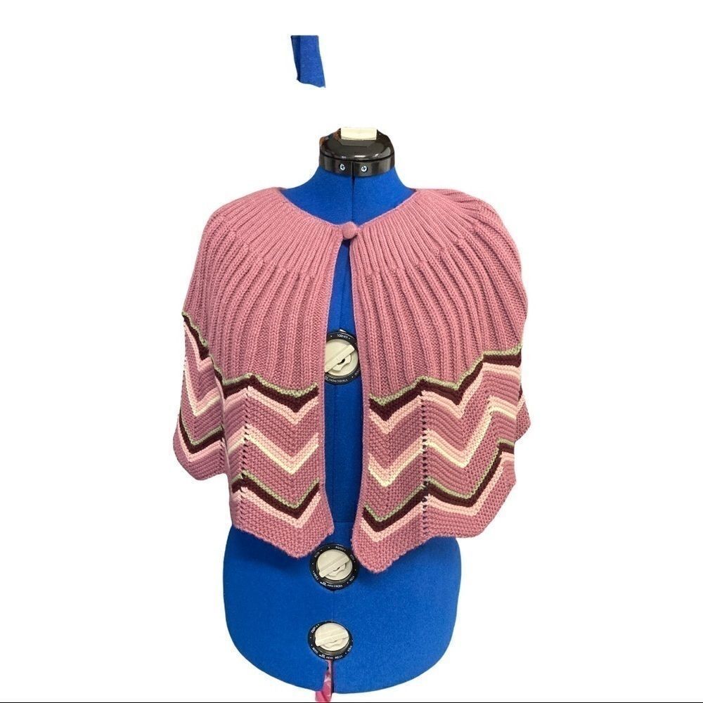 CLOTHING Co. Sweater Cape, one size,peach, pink, grn,etc, grannycore, warm, cozy